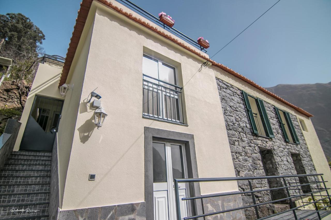 Green Valley House Madeira ริเบรา บราวา ภายนอก รูปภาพ