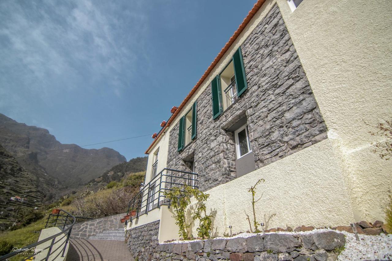 Green Valley House Madeira ริเบรา บราวา ภายนอก รูปภาพ